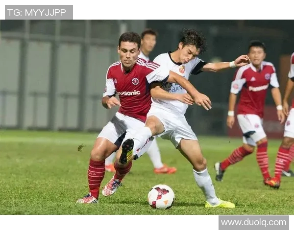 亚洲足球杯激情四溢各国球队争辉赛场荣耀谁将捧起冠军奖杯